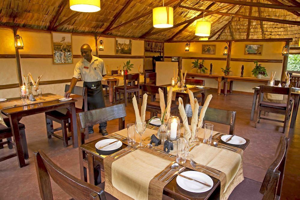 Sanctuary Gorilla Forest Camp Hotel Ntungamo  Buitenkant foto