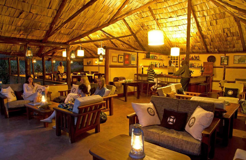 Sanctuary Gorilla Forest Camp Hotel Ntungamo  Buitenkant foto